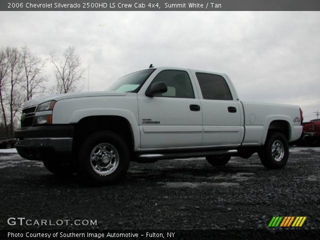 2006 Chevrolet Silverado 2500HD LS Crew Cab 4x4 in Summit White