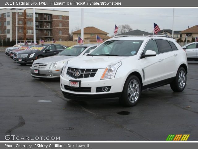 2011 Cadillac SRX FWD in Platinum Ice Tricoat