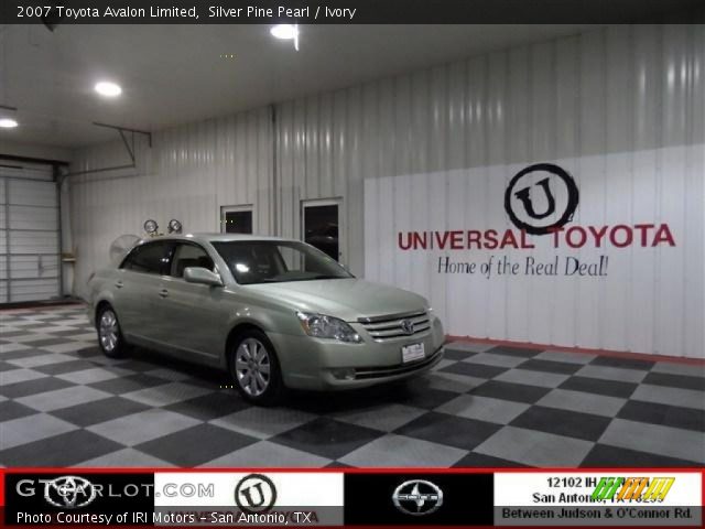 2007 Toyota Avalon Limited in Silver Pine Pearl