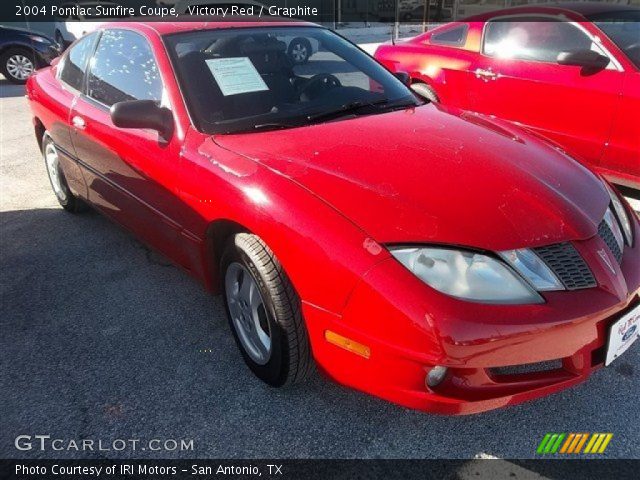 2004 Pontiac Sunfire Coupe in Victory Red