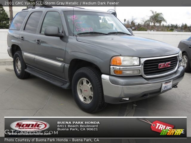 2001 GMC Yukon SLE in Storm Gray Metallic