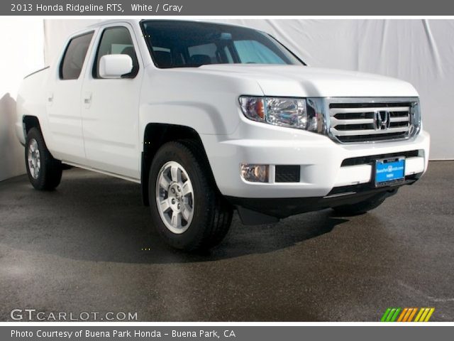 2013 Honda Ridgeline RTS in White