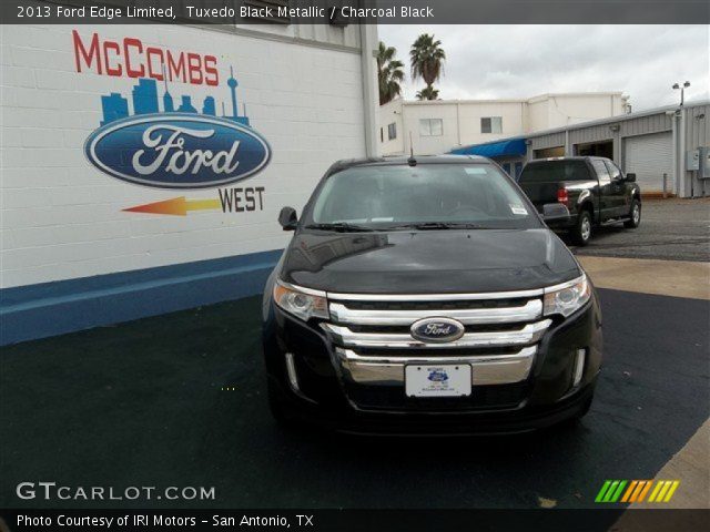 2013 Ford Edge Limited in Tuxedo Black Metallic