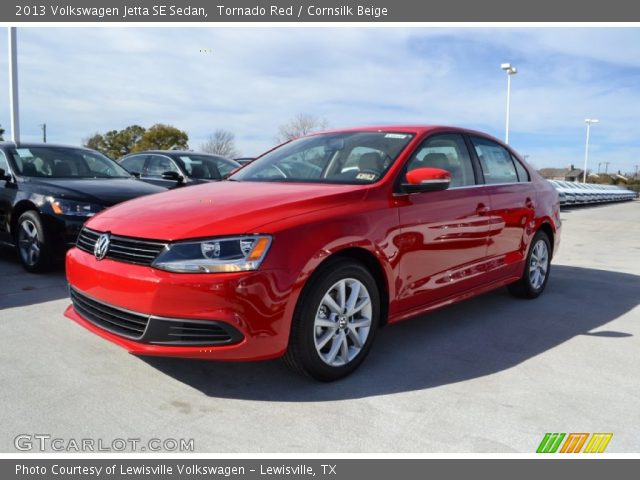 2013 Volkswagen Jetta SE Sedan in Tornado Red