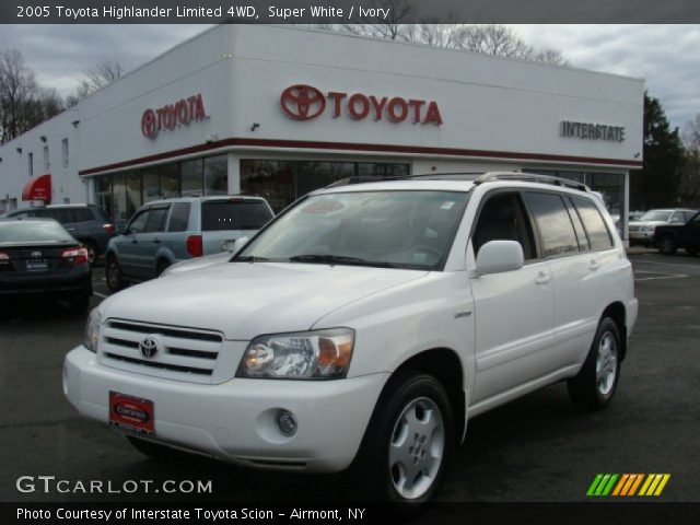 2005 Toyota Highlander Limited 4WD in Super White