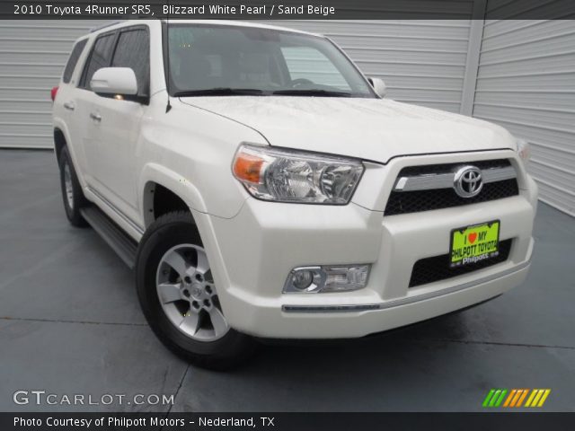 2010 Toyota 4Runner SR5 in Blizzard White Pearl