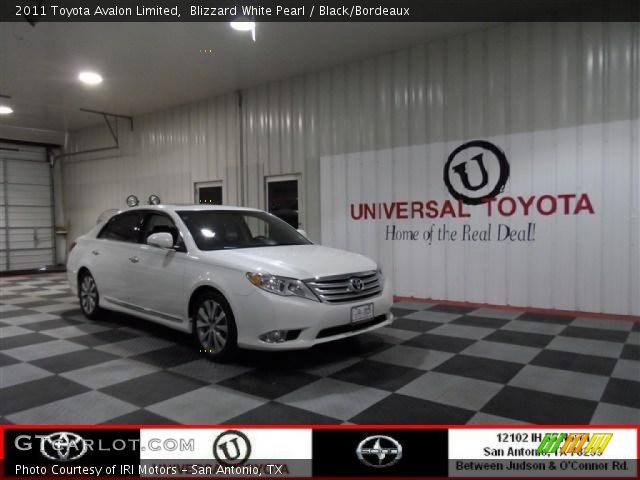 2011 Toyota Avalon Limited in Blizzard White Pearl