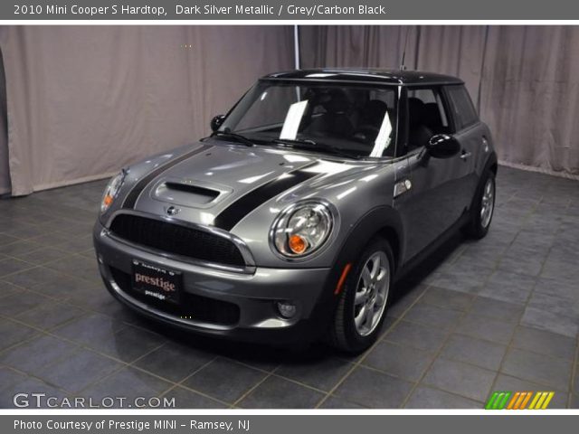 2010 Mini Cooper S Hardtop in Dark Silver Metallic