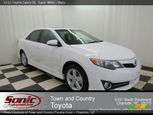 2013 Toyota Camry SE in Super White