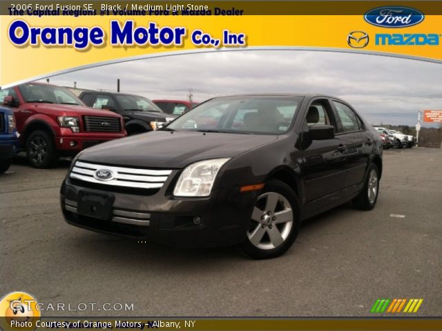 2006 Ford Fusion SE in Black