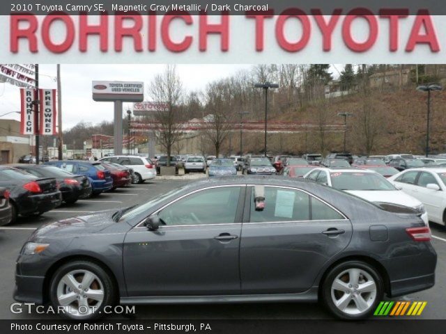 2010 Toyota Camry SE in Magnetic Gray Metallic