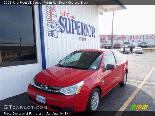 2008 Ford Focus SE Coupe in Vermillion Red