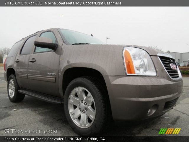 2013 GMC Yukon SLE in Mocha Steel Metallic