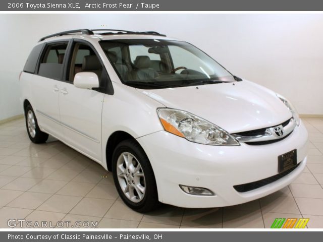 2006 Toyota Sienna XLE in Arctic Frost Pearl