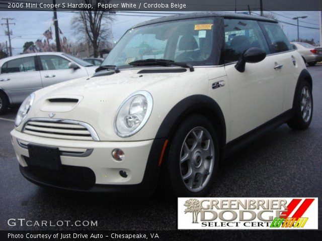 2006 Mini Cooper S Hardtop in Pepper White