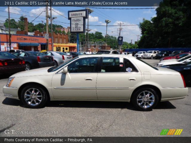 2011 Cadillac DTS Luxury in Vanille Latte Metallic