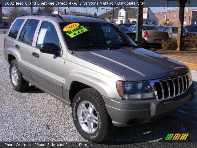 2002 Jeep Grand Cherokee Laredo 4x4 in Silverstone Metallic