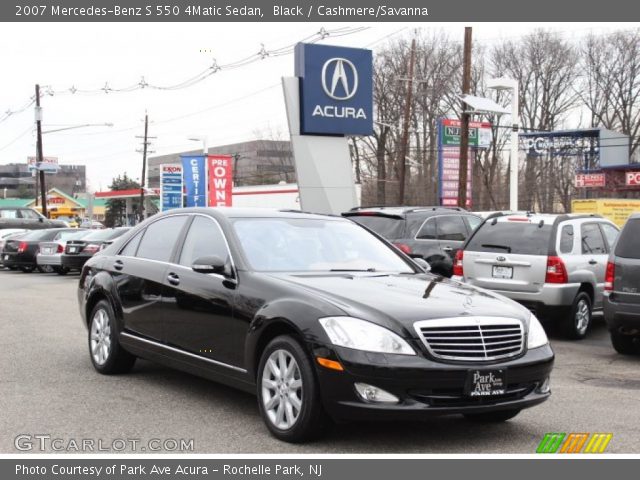 2007 Mercedes-Benz S 550 4Matic Sedan in Black