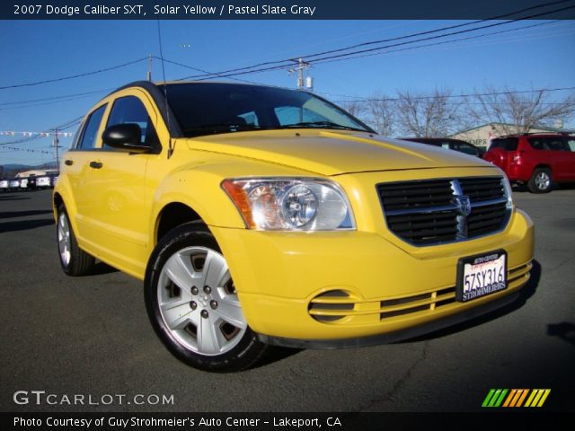 2007 Dodge Caliber SXT in Solar Yellow