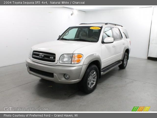 2004 Toyota Sequoia SR5 4x4 in Natural White