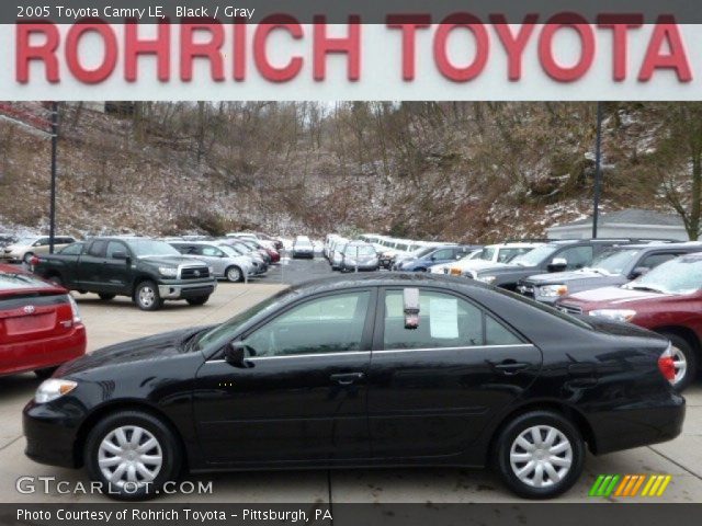 2005 Toyota Camry LE in Black