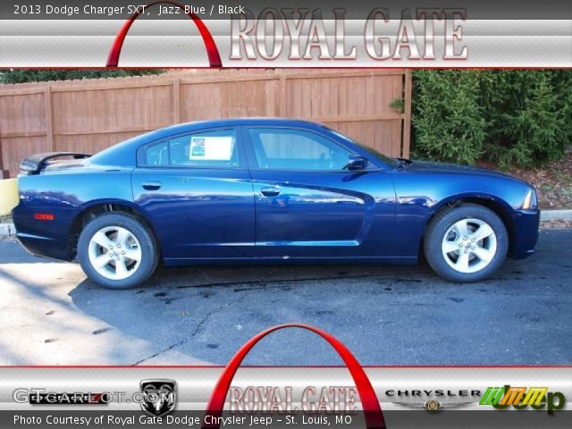 2013 Dodge Charger SXT in Jazz Blue
