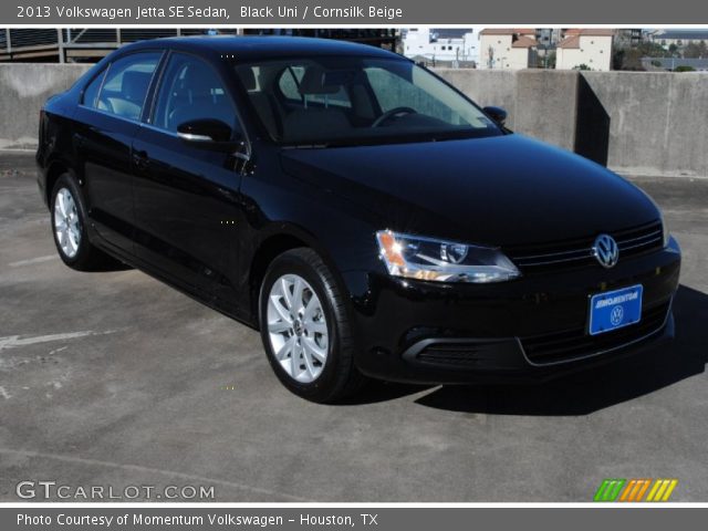 2013 Volkswagen Jetta SE Sedan in Black Uni