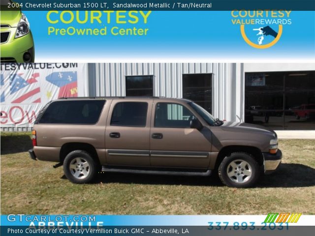 2004 Chevrolet Suburban 1500 LT in Sandalwood Metallic