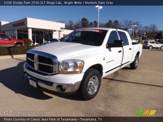 2006 Dodge Ram 2500 SLT Mega Cab in Bright White