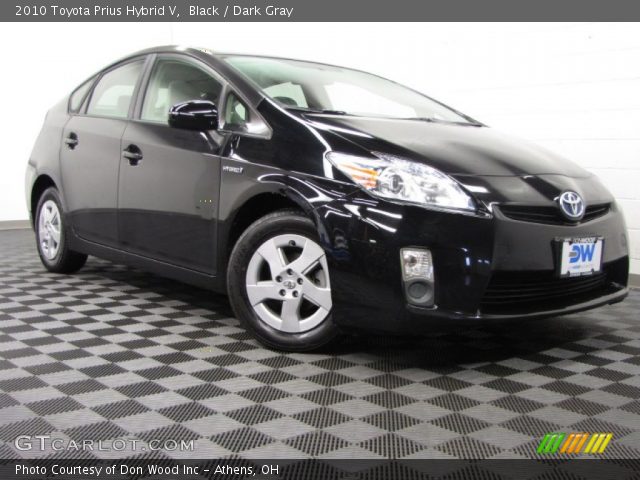 2010 Toyota Prius Hybrid V in Black