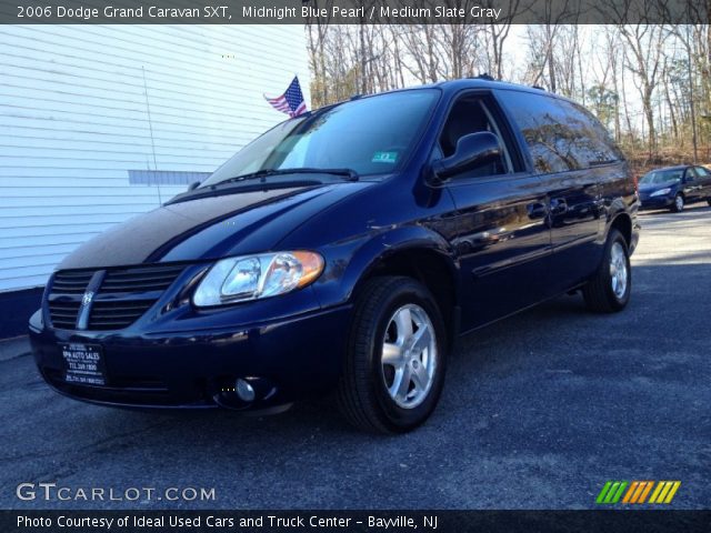 2006 Dodge Grand Caravan SXT in Midnight Blue Pearl