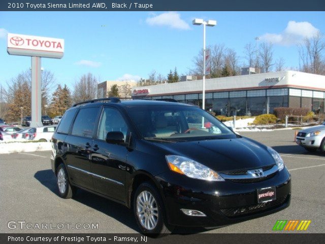 2010 Toyota Sienna Limited AWD in Black