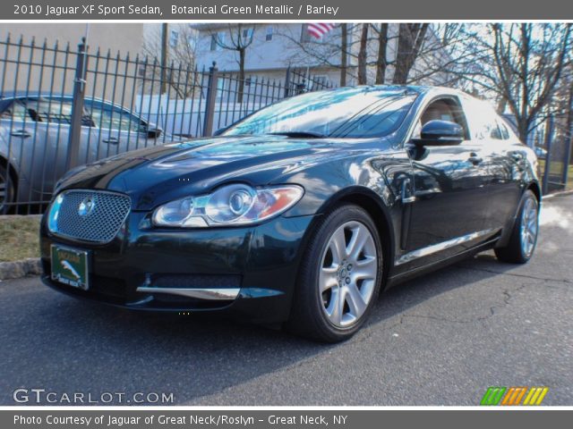 2010 Jaguar XF Sport Sedan in Botanical Green Metallic