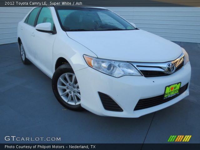 2012 Toyota Camry LE in Super White