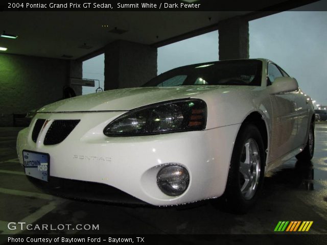 2004 Pontiac Grand Prix GT Sedan in Summit White