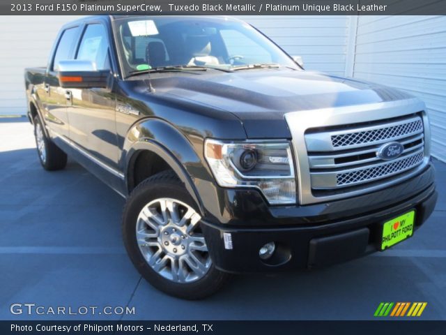 2013 Ford F150 Platinum SuperCrew in Tuxedo Black Metallic