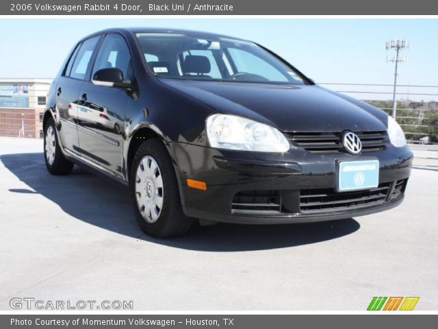 2006 Volkswagen Rabbit 4 Door in Black Uni