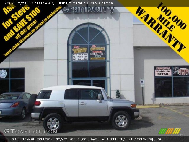 2007 Toyota FJ Cruiser 4WD in Titanium Metallic