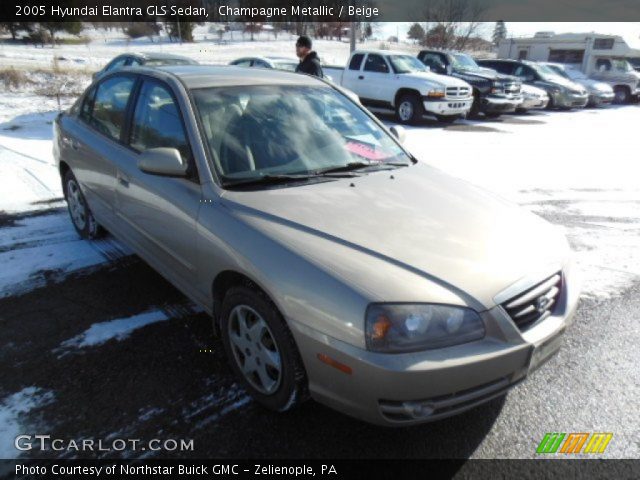 2005 Hyundai Elantra GLS Sedan in Champagne Metallic