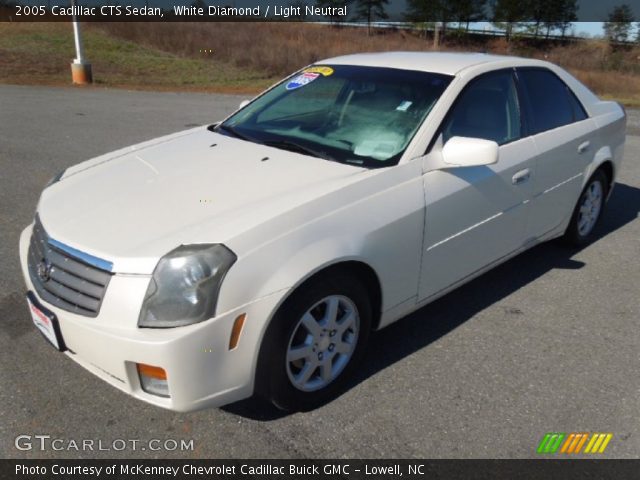2005 Cadillac CTS Sedan in White Diamond