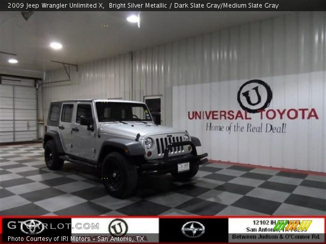 2009 Jeep Wrangler Unlimited X in Bright Silver Metallic