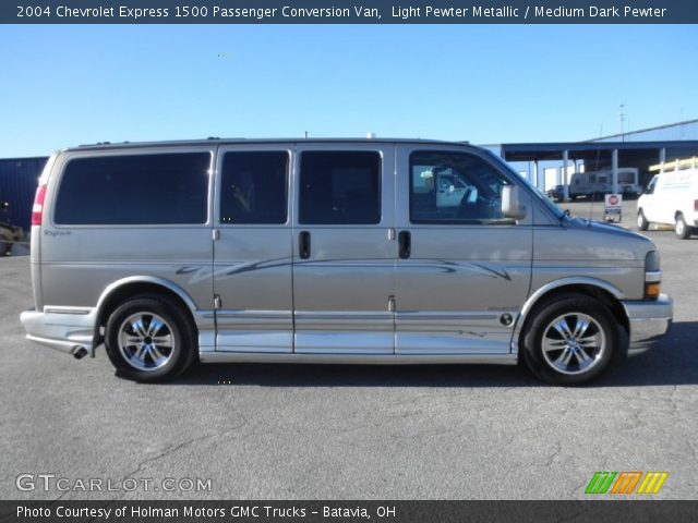 2004 Chevrolet Express 1500 Passenger Conversion Van in Light Pewter Metallic