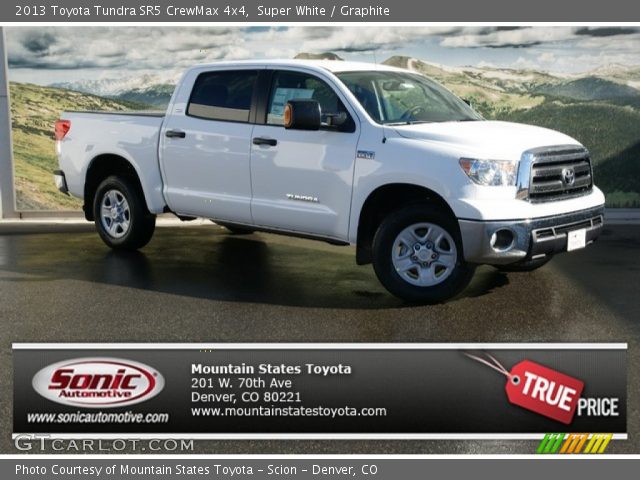 2013 Toyota Tundra SR5 CrewMax 4x4 in Super White