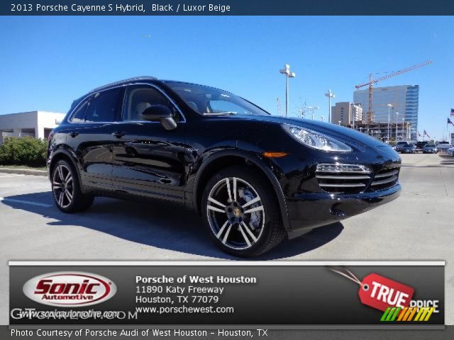 2013 Porsche Cayenne S Hybrid in Black