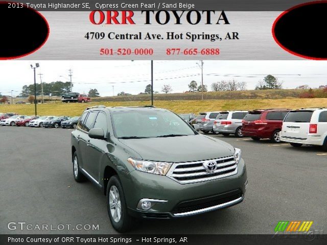 2013 Toyota Highlander SE in Cypress Green Pearl