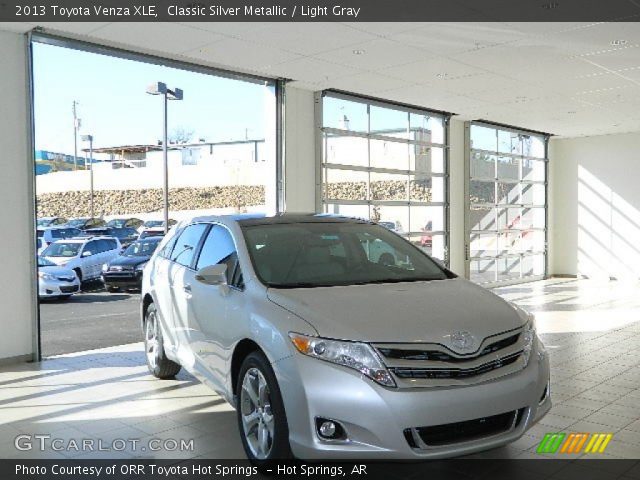 2013 Toyota Venza XLE in Classic Silver Metallic