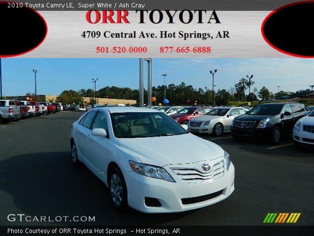 2010 Toyota Camry LE in Super White