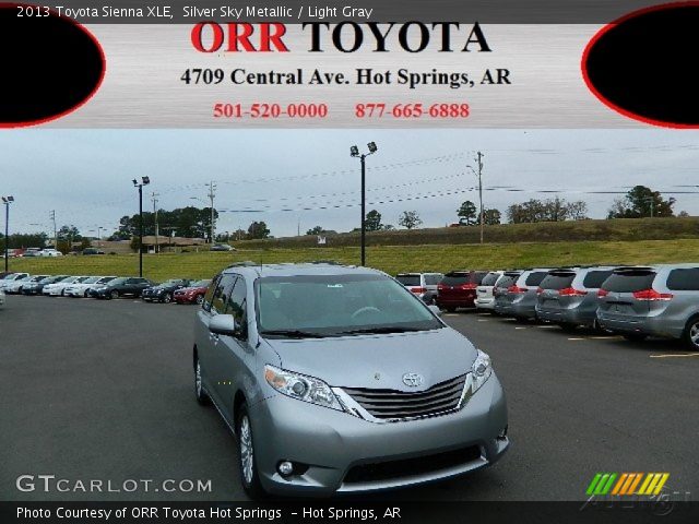 2013 Toyota Sienna XLE in Silver Sky Metallic