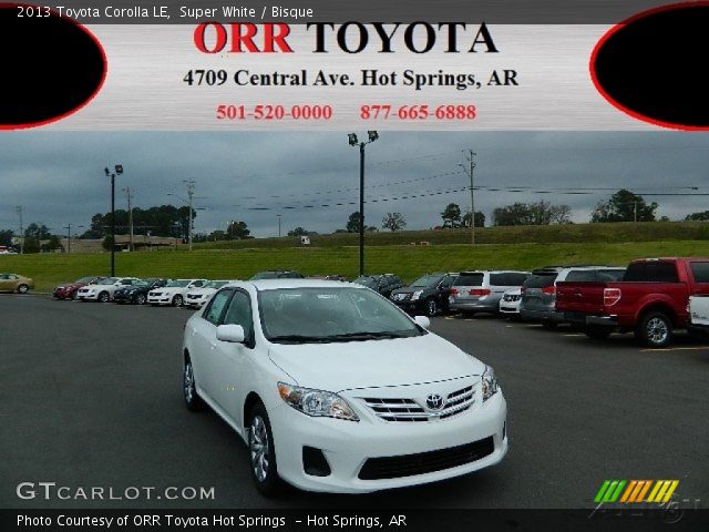 2013 Toyota Corolla LE in Super White