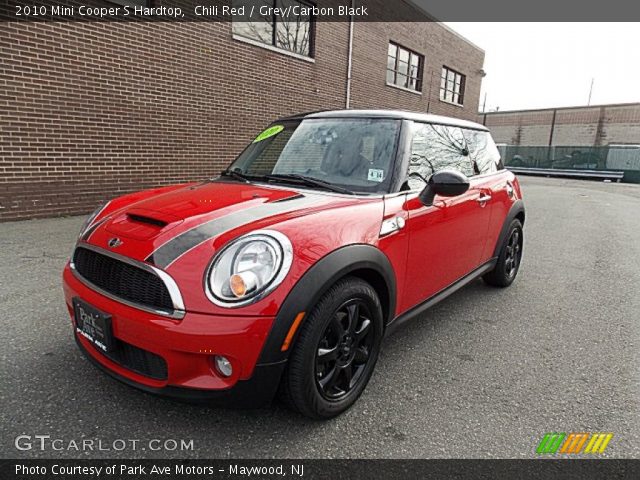 2010 Mini Cooper S Hardtop in Chili Red